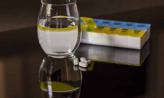 Paracetamol tegen opvliegers: Is dit verstandig?