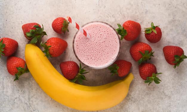 Smoothie met aardbei en banaan: 5 verfrissende recepten die je zeker wilt uitproberen