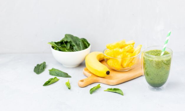 Smoothie met spinazie en banaan: 8 snelle en gezonde recepten die je energie geven