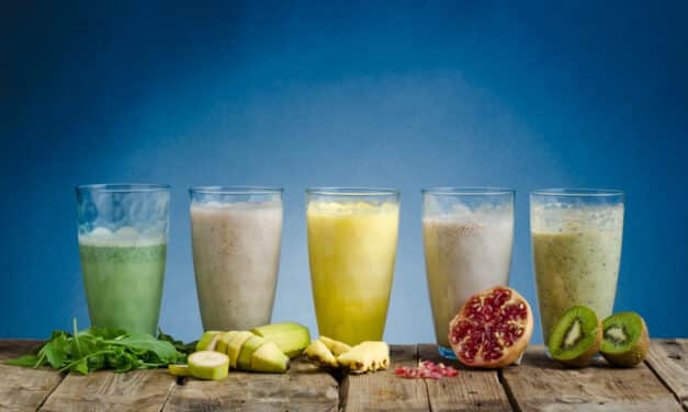 Smoothie recept gids: 21 gezonde smoothie recepten die je in een oogwenk maakt