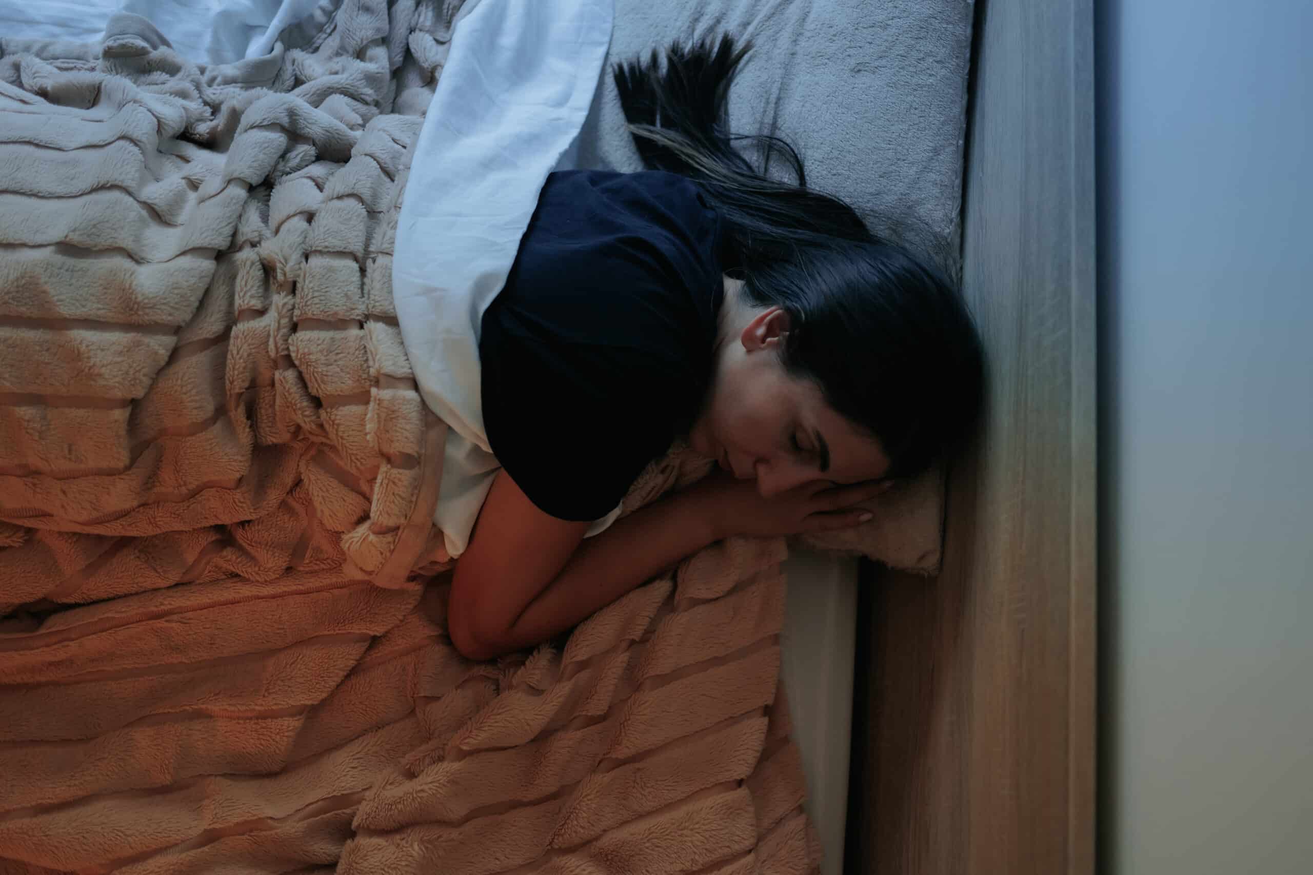 Moe maar niet kunnen slapen: De oorzaken en oplossingen - Nutrifoodz