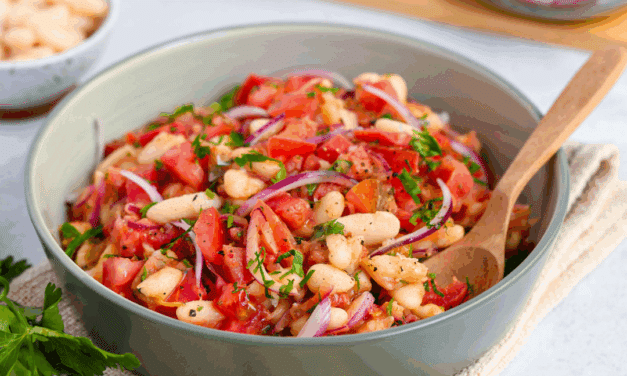 Sappige Turkse Bonen & Tomatensalade